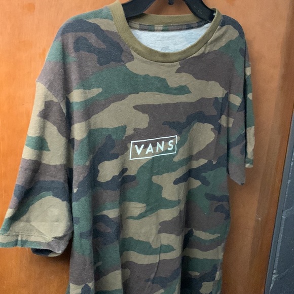 Camo Medium Vans T-shirt - Picture 5 of 6